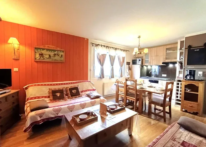 T2 Cosy Pour 6 Personnes Avec Wifi Et Parking A Pla D'adet - Fr-1-457-370 *